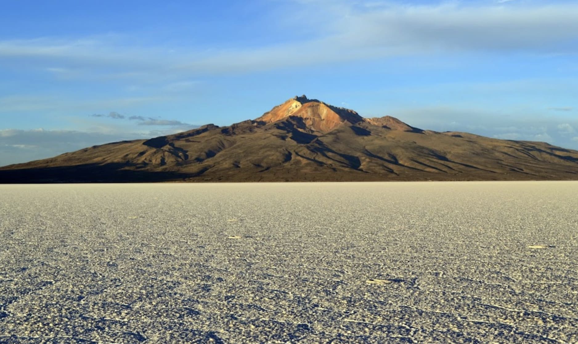 SALAR - LAGUNAS - VOLCAN THUNUPA